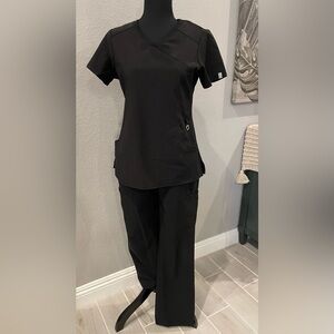 Cherokee Infinity Scrubs